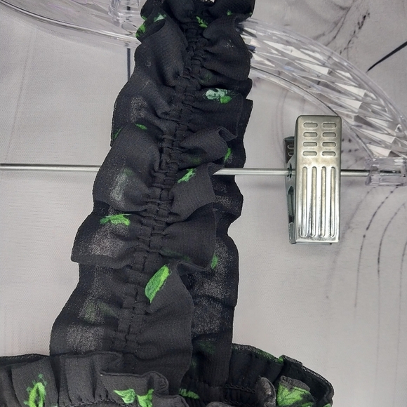 Aritzia Wilfred Luella smocked mini dress in a black with green leaf print - Picture 6 of 10